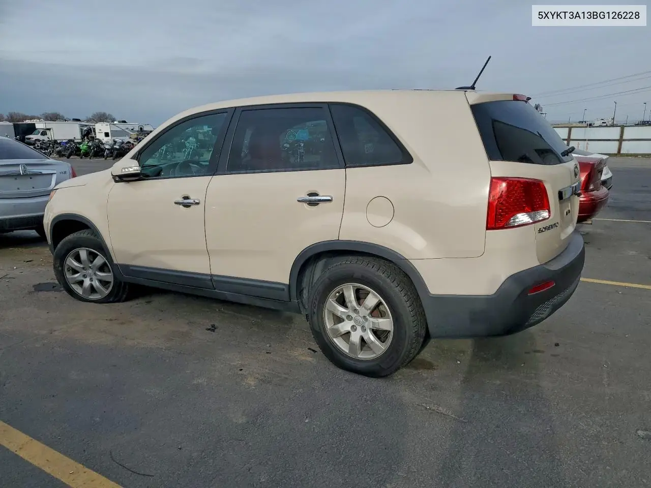 5XYKT3A13BG126228 2011 Kia Sorento Base