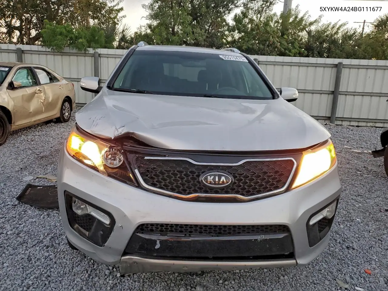 5XYKW4A24BG111677 2011 Kia Sorento Sx