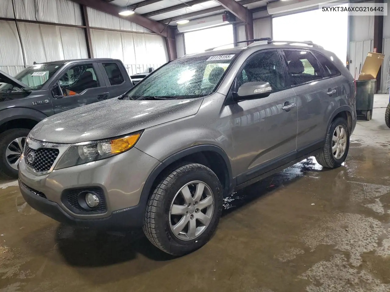 5XYKT3A6XCG216442 2012 Kia Sorento Base