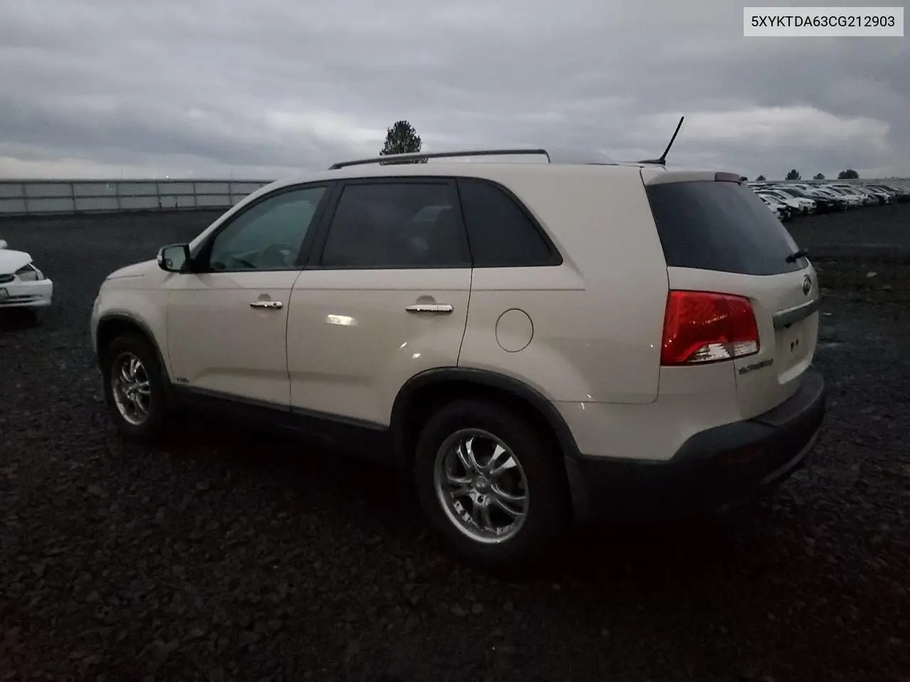 5XYKTDA63CG212903 2012 Kia Sorento Base