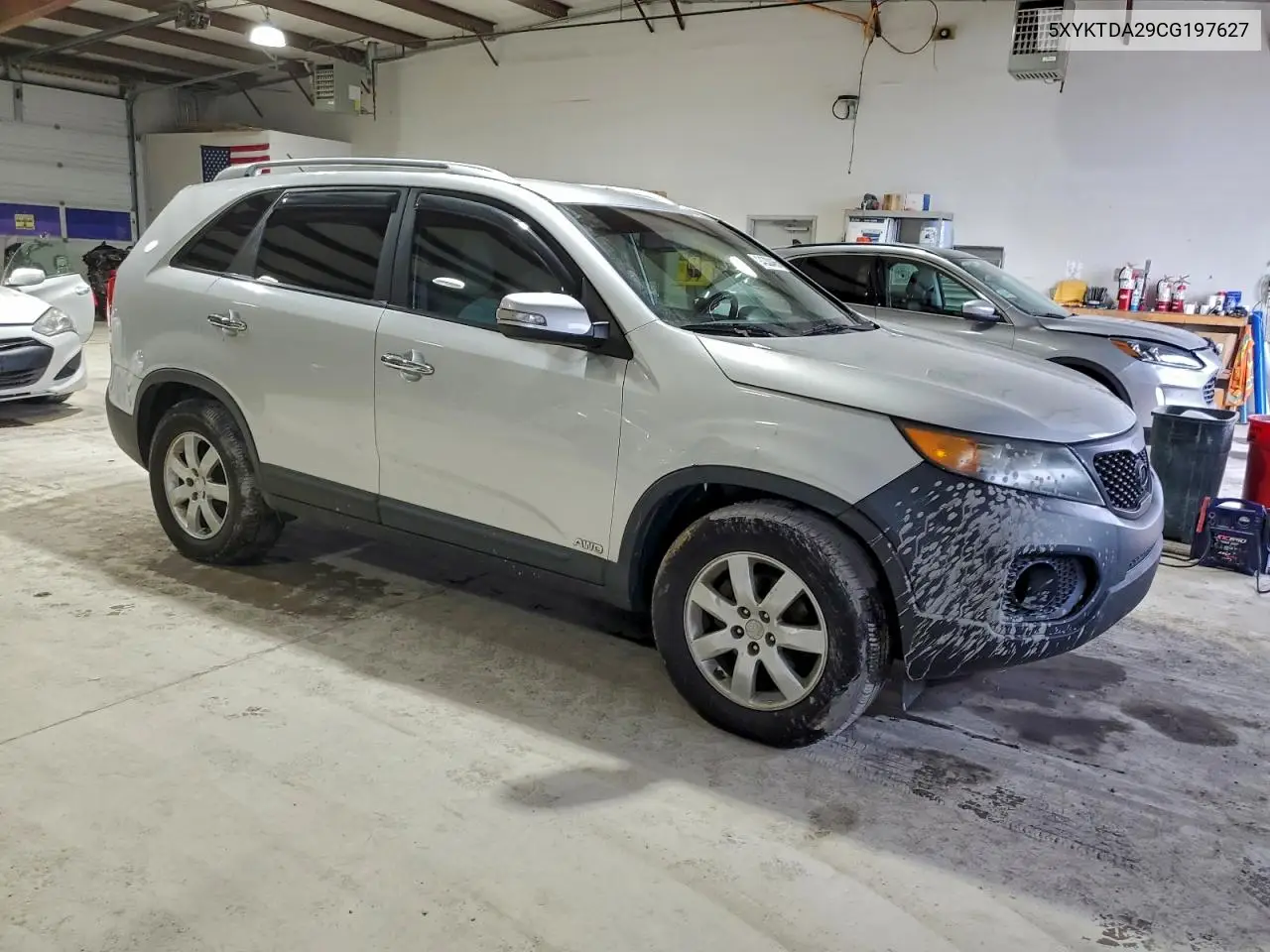 5XYKTDA29CG197627 2012 Kia Sorento Base