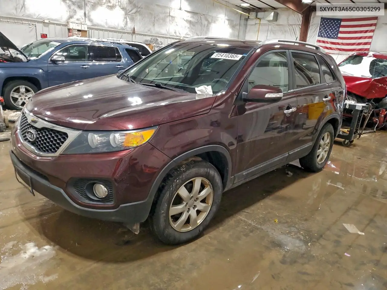 5XYKT3A65CG305299 2012 Kia Sorento Base