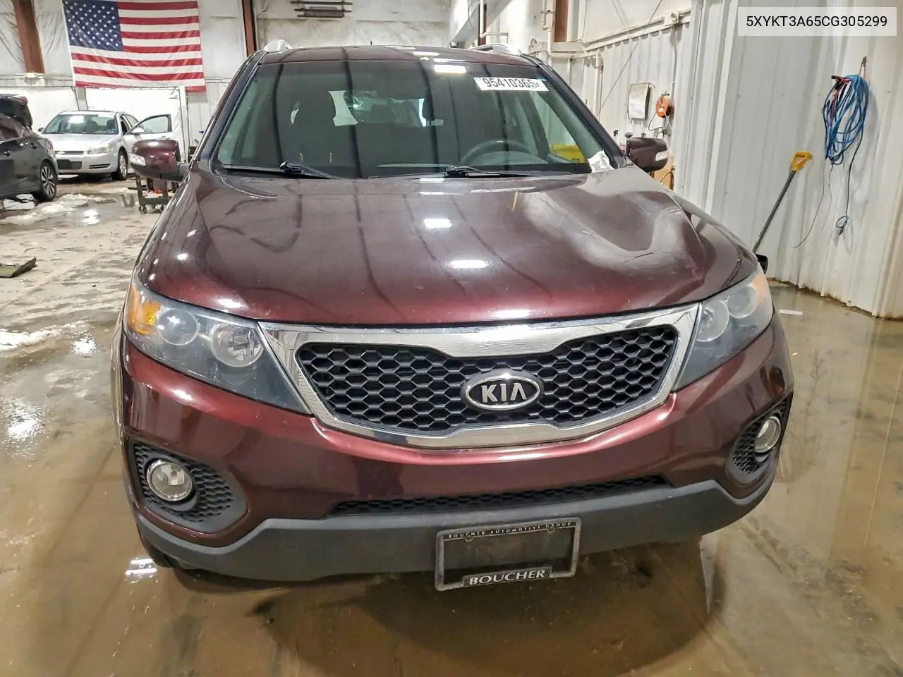 5XYKT3A65CG305299 2012 Kia Sorento Base
