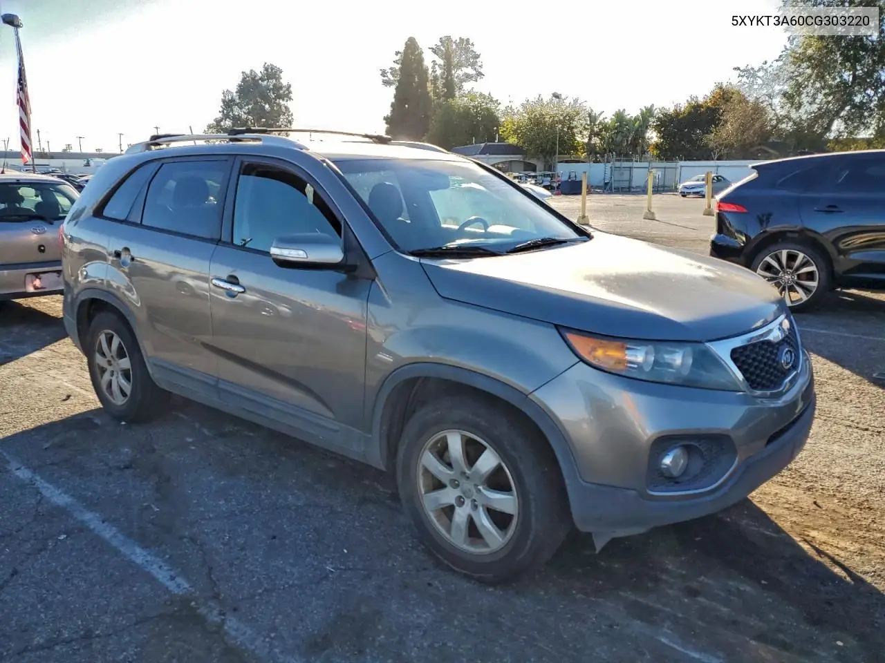 5XYKT3A60CG303220 2012 Kia Sorento Base