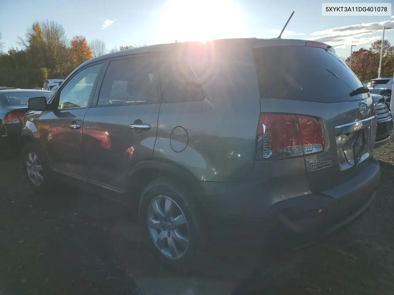 5XYKT3A11DG401078 2013 Kia Sorento Lx