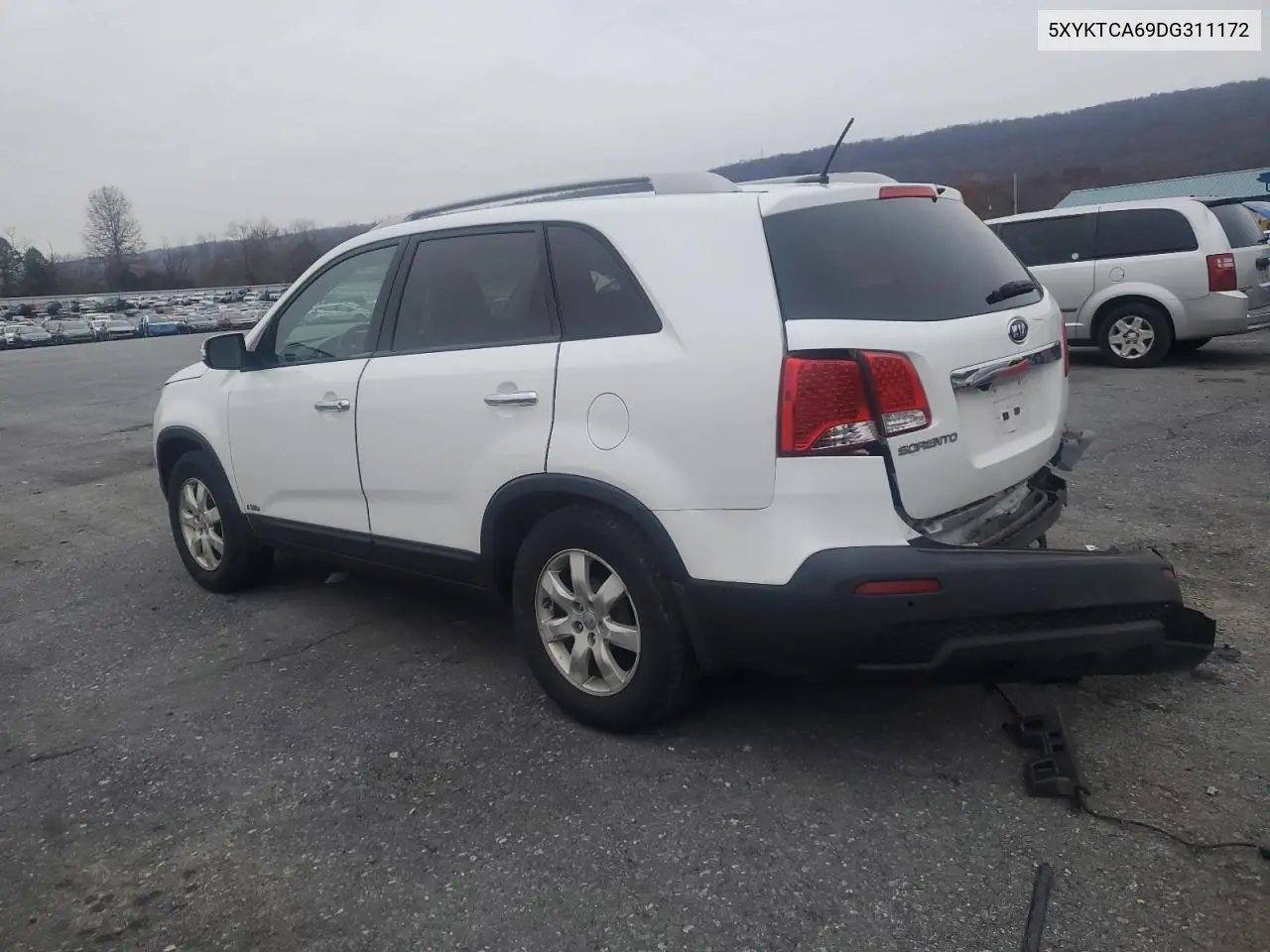 5XYKTCA69DG311172 2013 Kia Sorento Lx