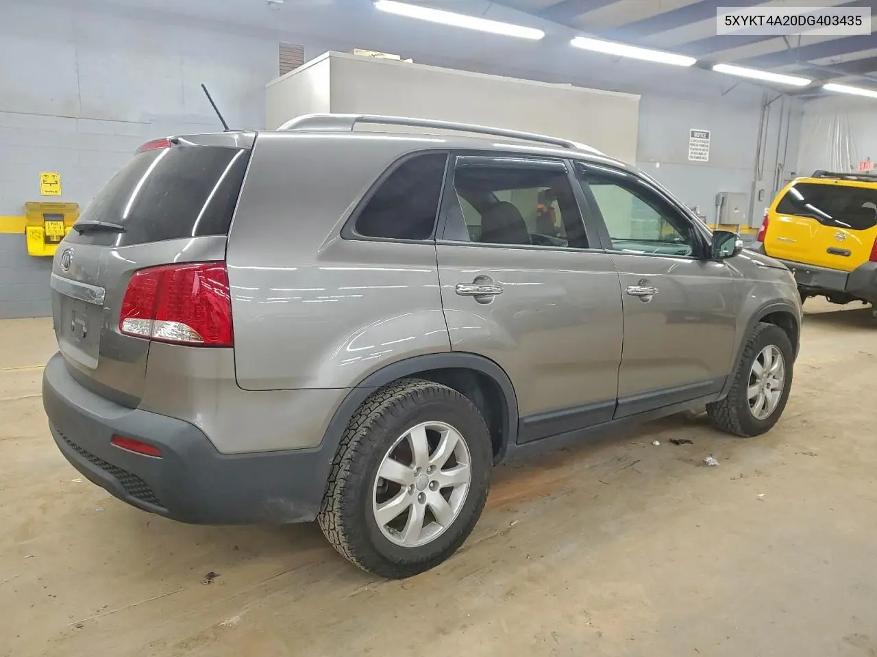 5XYKT4A20DG403435 2013 Kia Sorento Lx