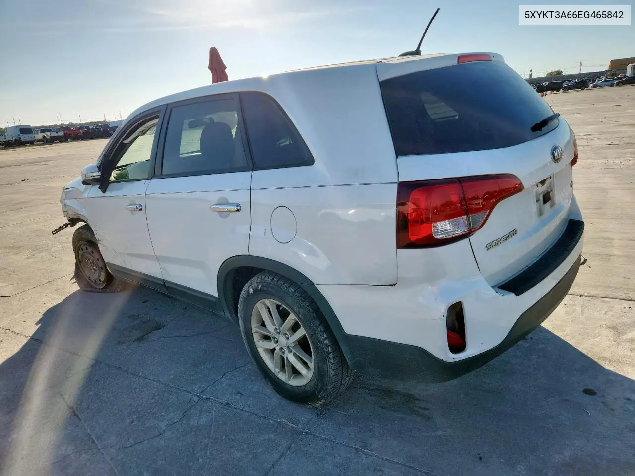 5XYKT3A66EG465842 2014 Kia Sorento Lx