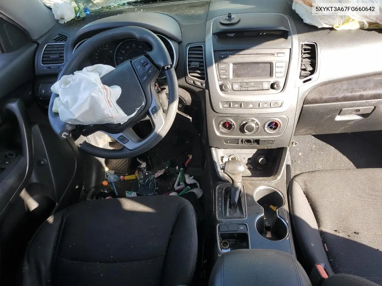 5XYKT3A67FG660642 2015 Kia Sorento Lx