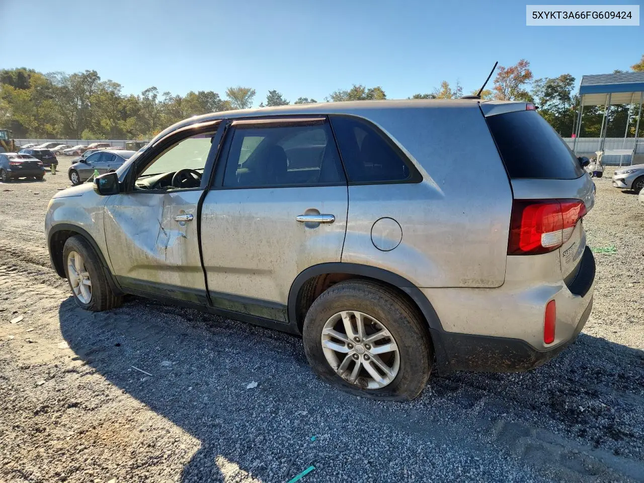 5XYKT3A66FG609424 2015 Kia Sorento Lx