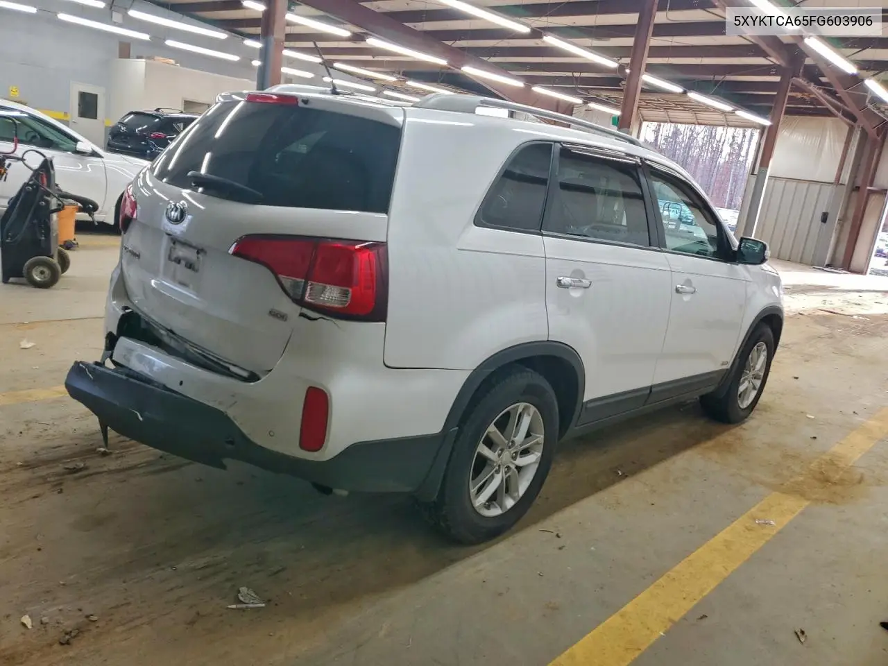 5XYKTCA65FG603906 2015 Kia Sorento Lx