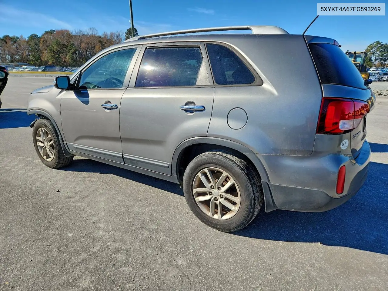 5XYKT4A67FG593269 2015 Kia Sorento Lx