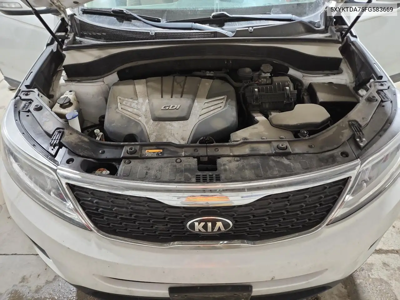 5XYKTDA75FG583669 2015 Kia Sorento Lx