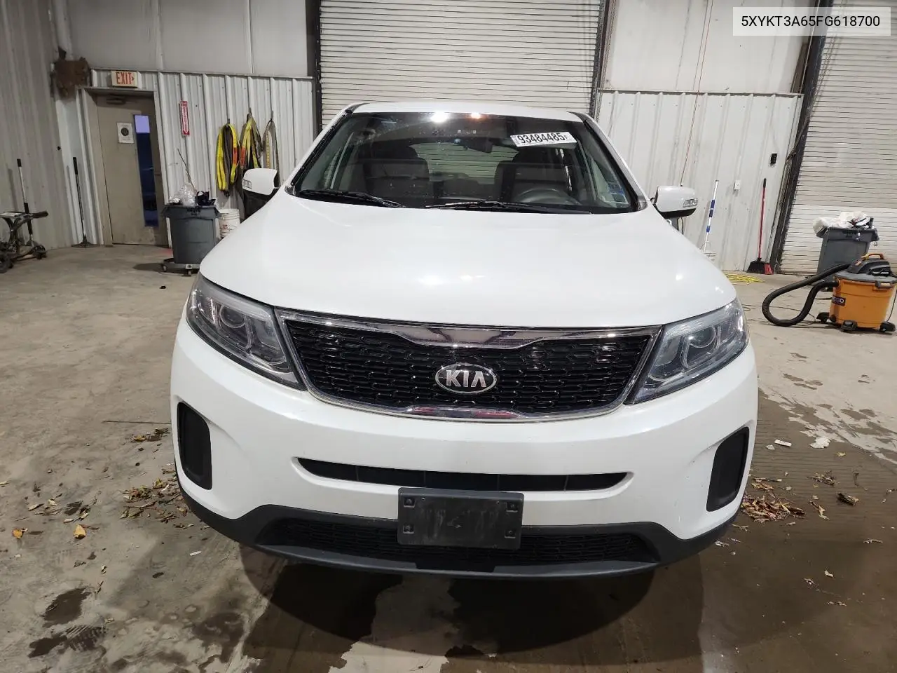 5XYKT3A65FG618700 2015 Kia Sorento Lx