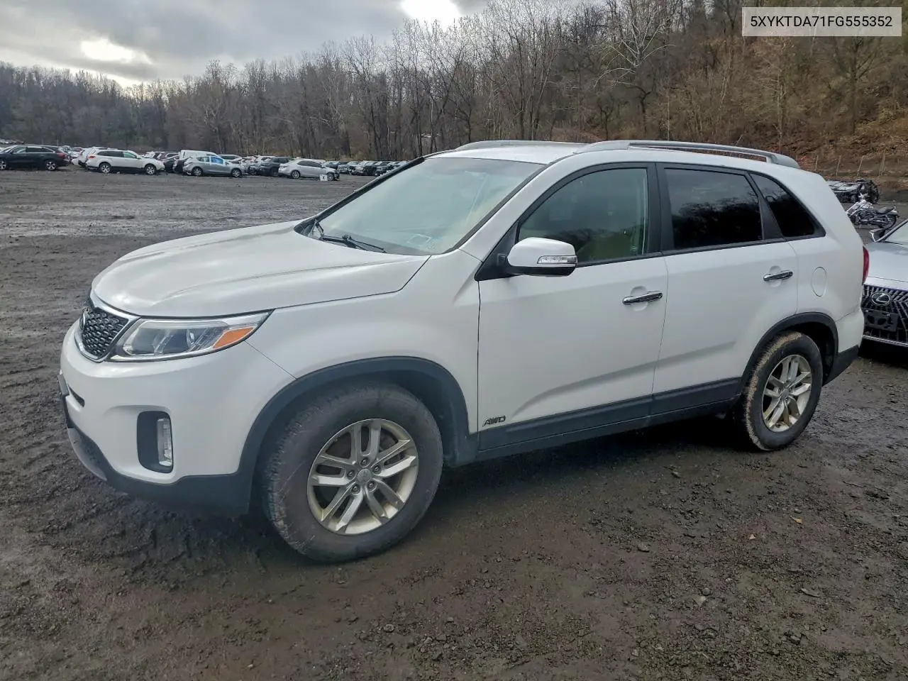 5XYKTDA71FG555352 2015 Kia Sorento Lx