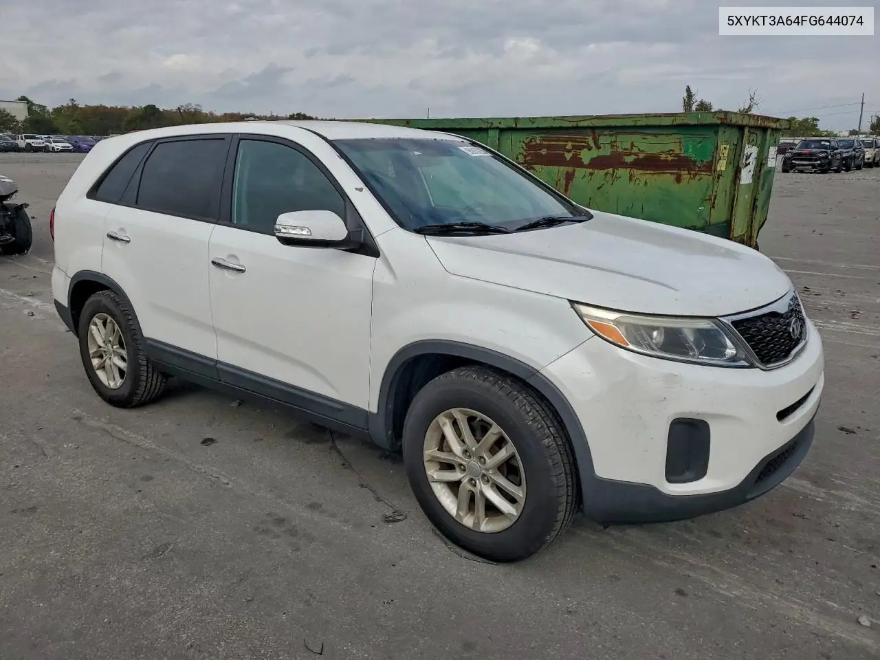 5XYKT3A64FG644074 2015 Kia Sorento Lx