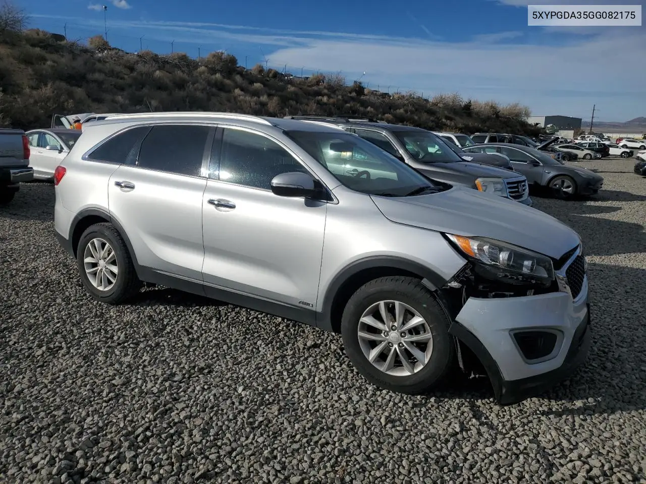 5XYPGDA35GG082175 2016 Kia Sorento Lx