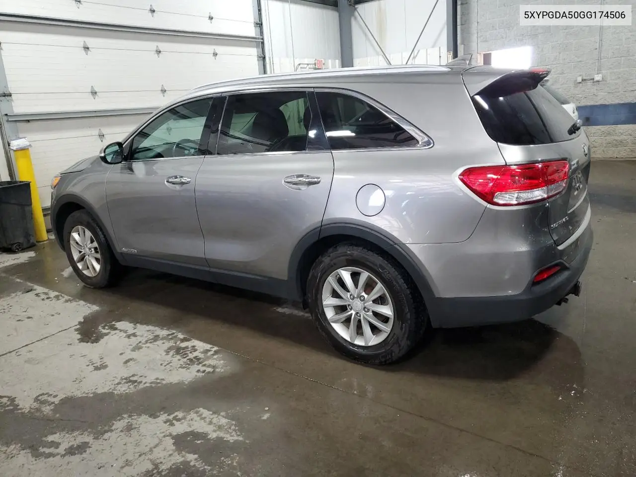 5XYPGDA50GG174506 2016 Kia Sorento Lx