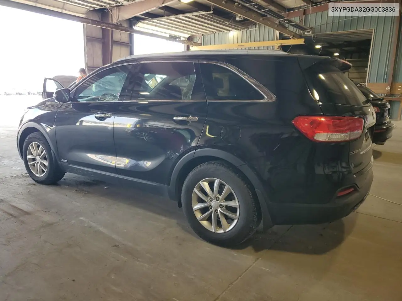 5XYPGDA32GG003836 2016 Kia Sorento Lx