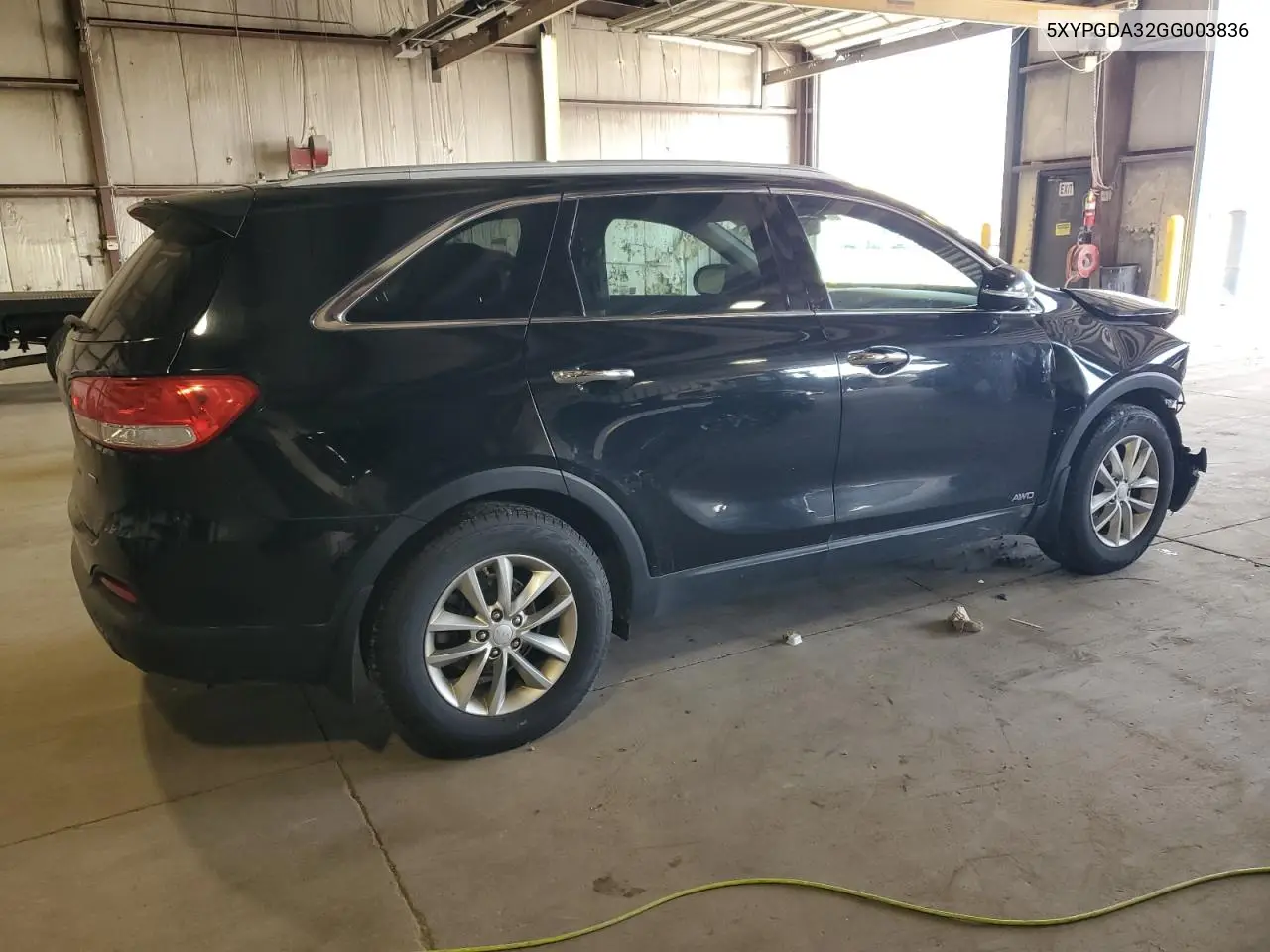 5XYPGDA32GG003836 2016 Kia Sorento Lx