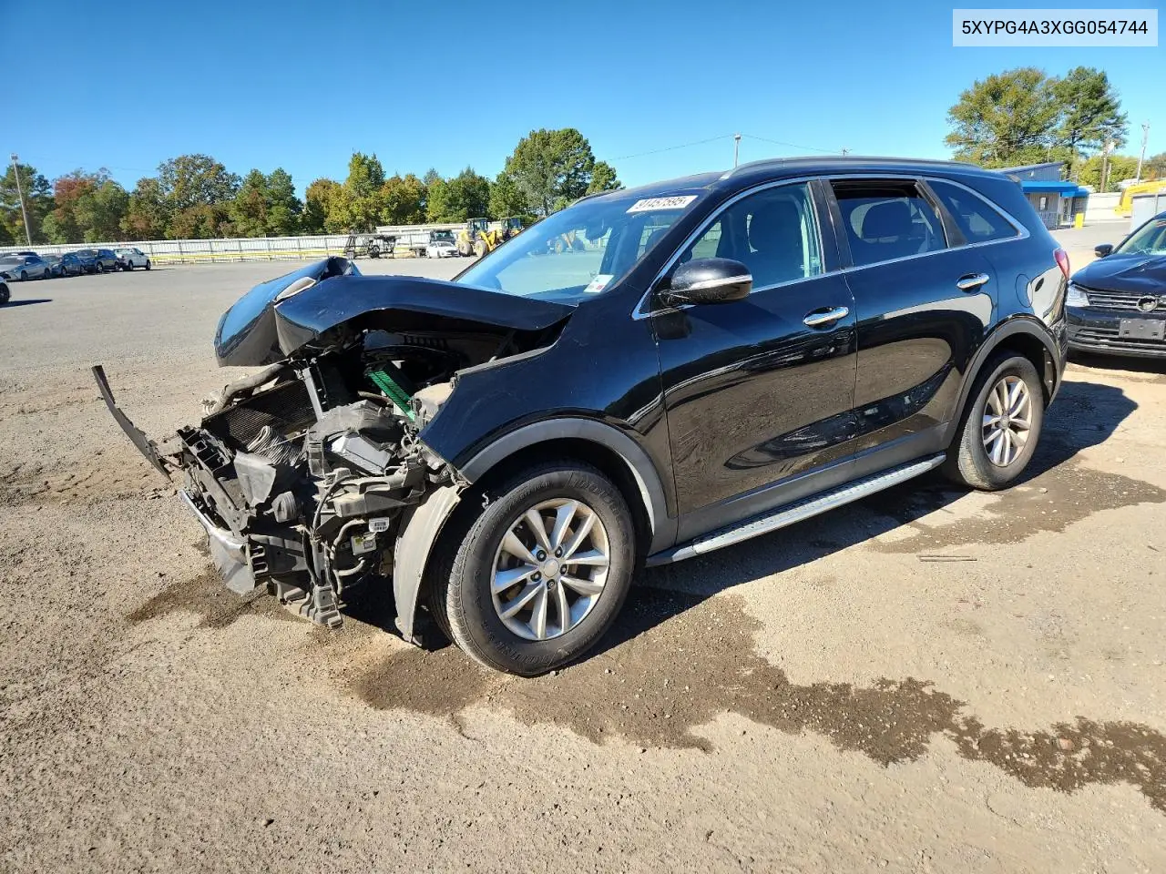 5XYPG4A3XGG054744 2016 Kia Sorento Lx