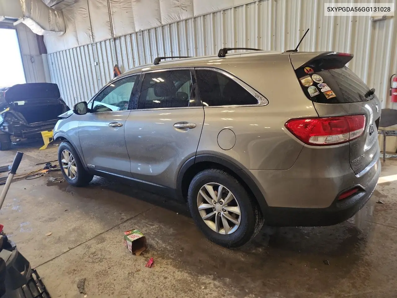 5XYPGDA56GG131028 2016 Kia Sorento Lx