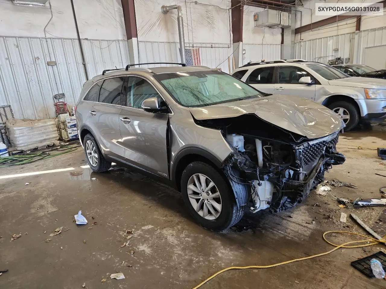 5XYPGDA56GG131028 2016 Kia Sorento Lx