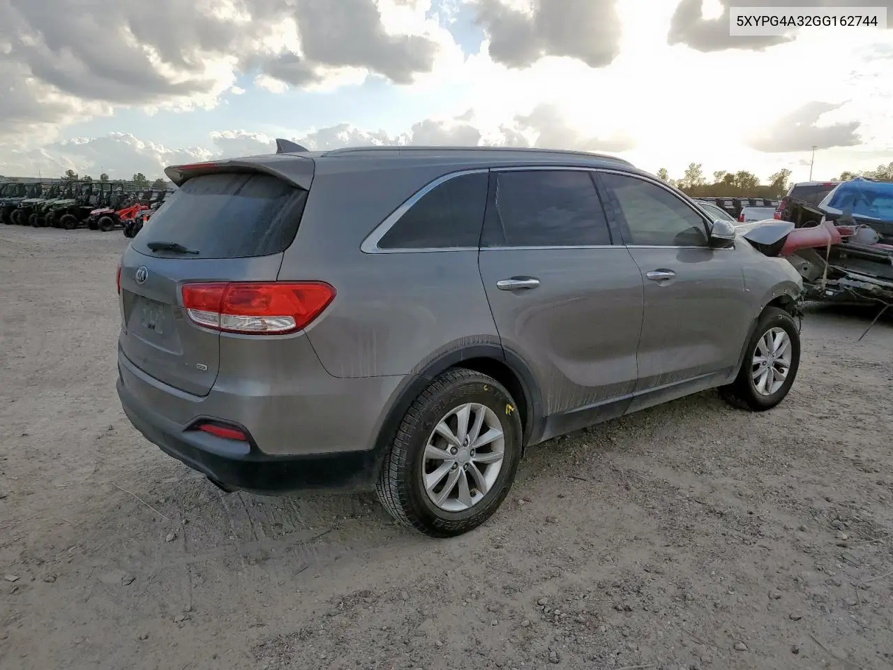 5XYPG4A32GG162744 2016 Kia Sorento Lx