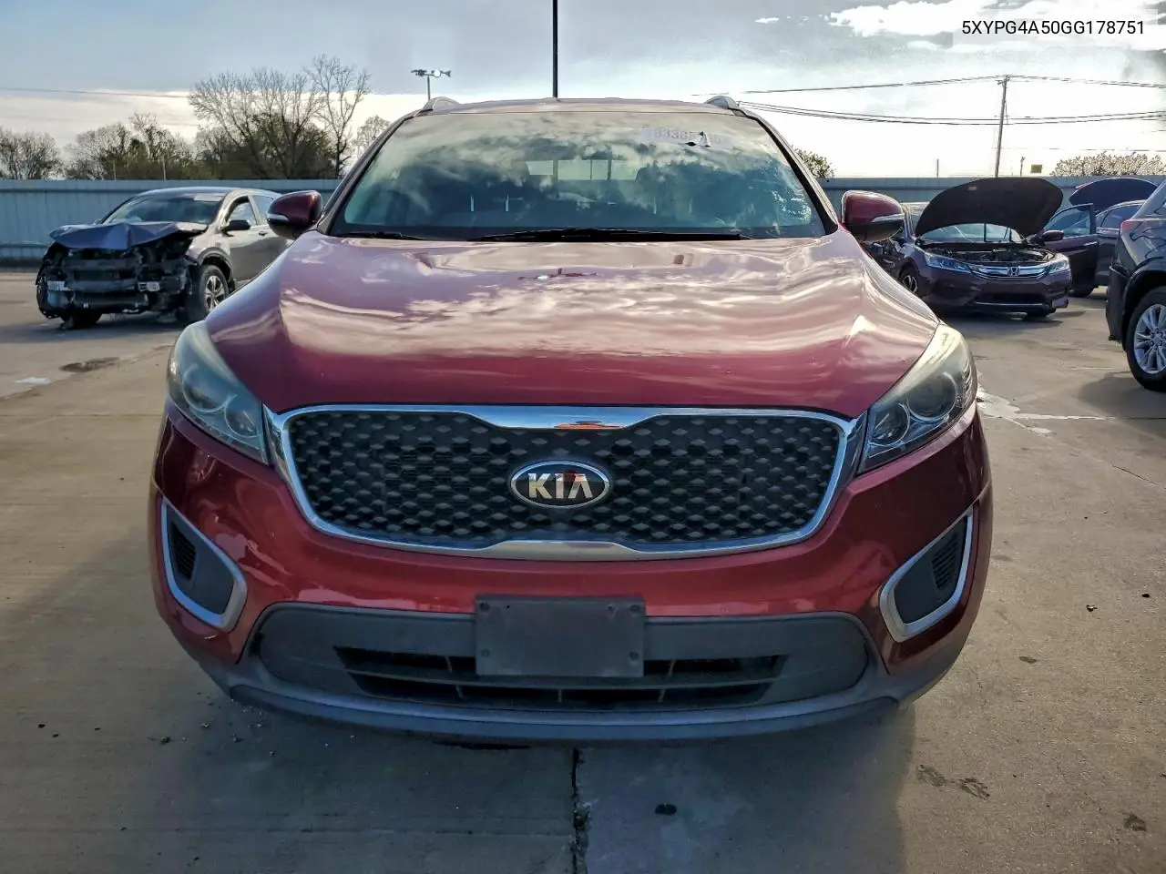 5XYPG4A50GG178751 2016 Kia Sorento Lx