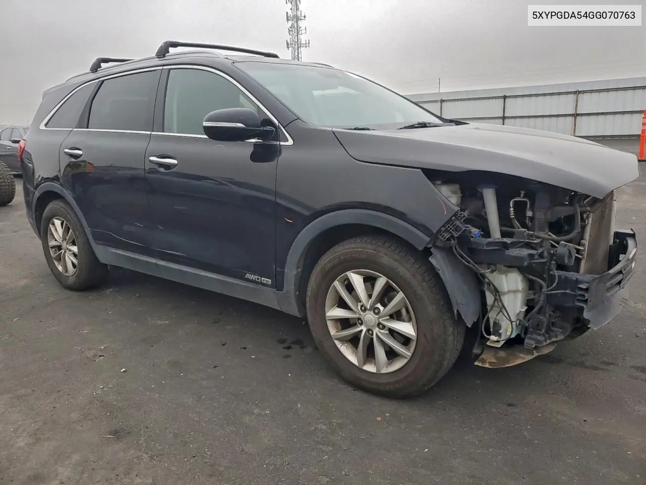 5XYPGDA54GG070763 2016 Kia Sorento Lx