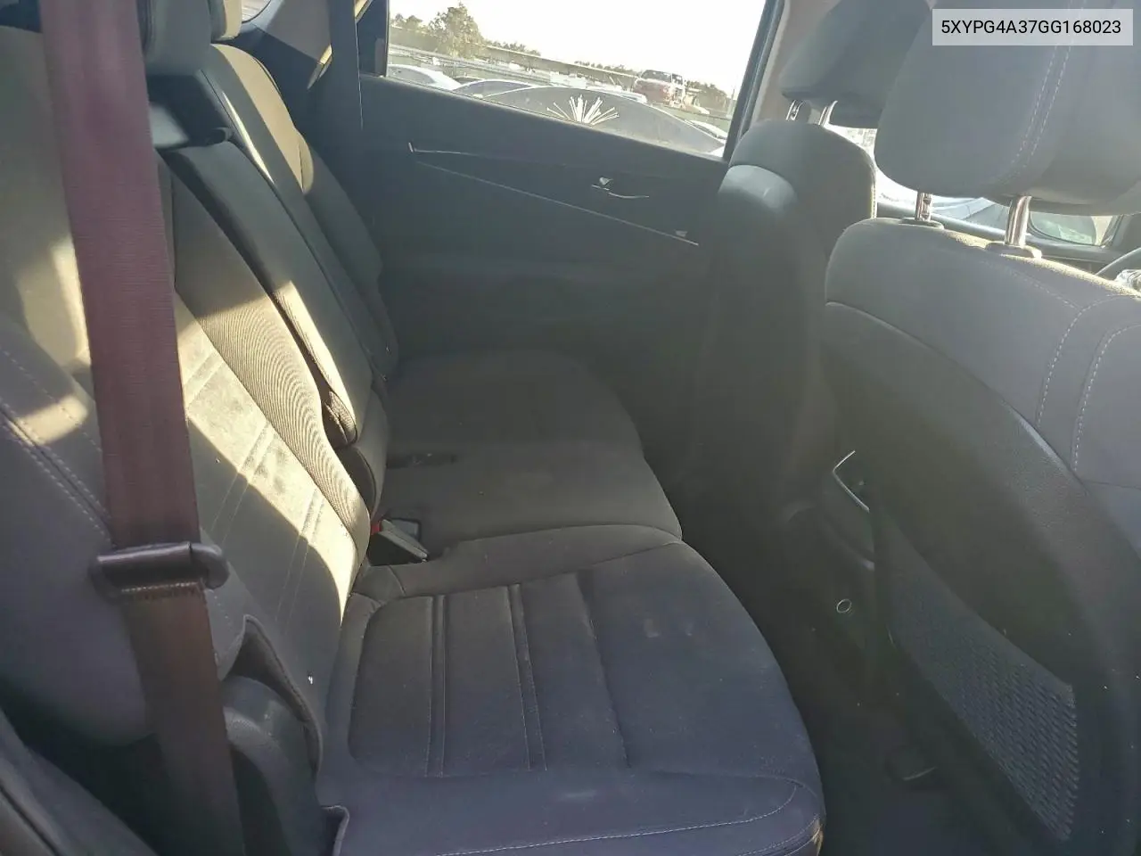 5XYPG4A37GG168023 2016 Kia Sorento Lx