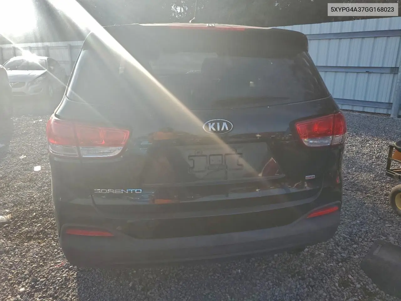 5XYPG4A37GG168023 2016 Kia Sorento Lx