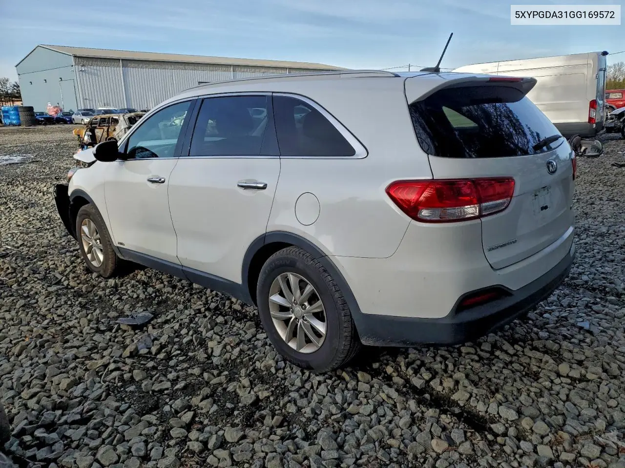 5XYPGDA31GG169572 2016 Kia Sorento Lx