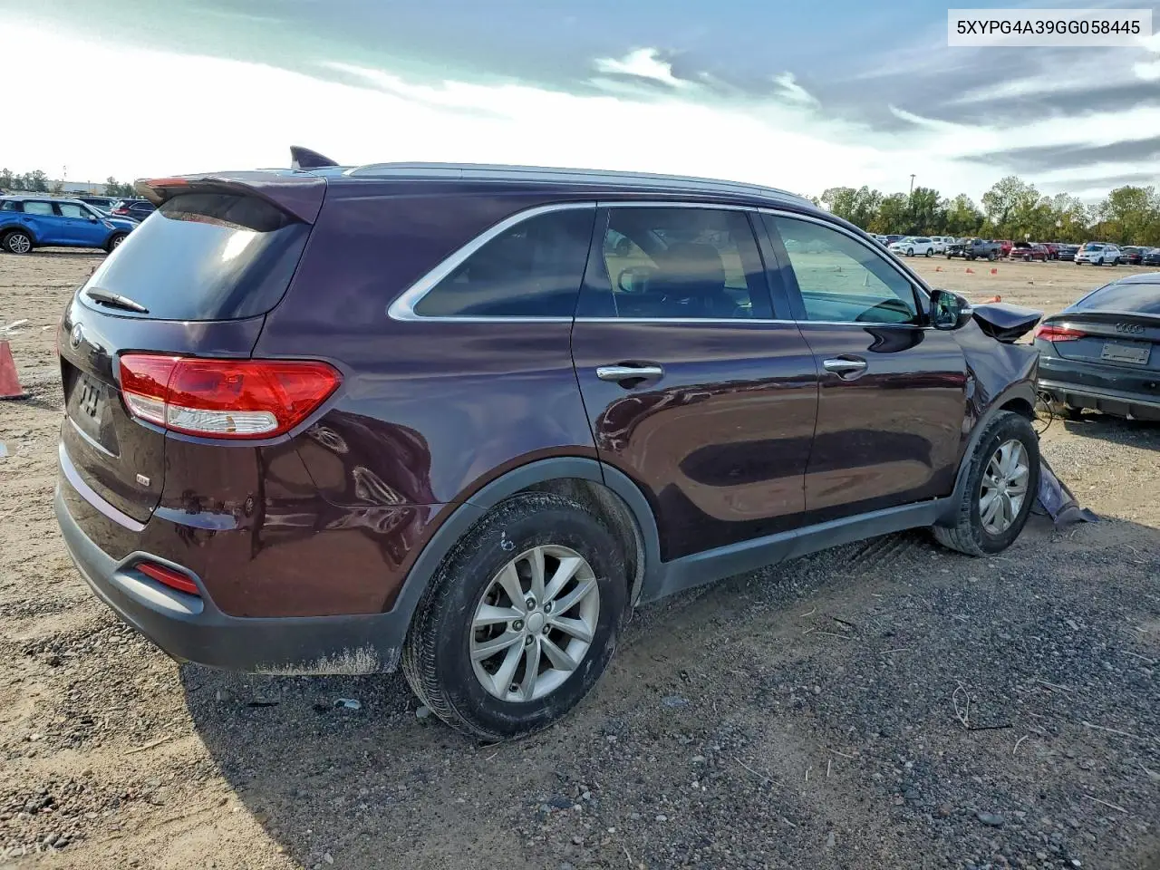 5XYPG4A39GG058445 2016 Kia Sorento Lx