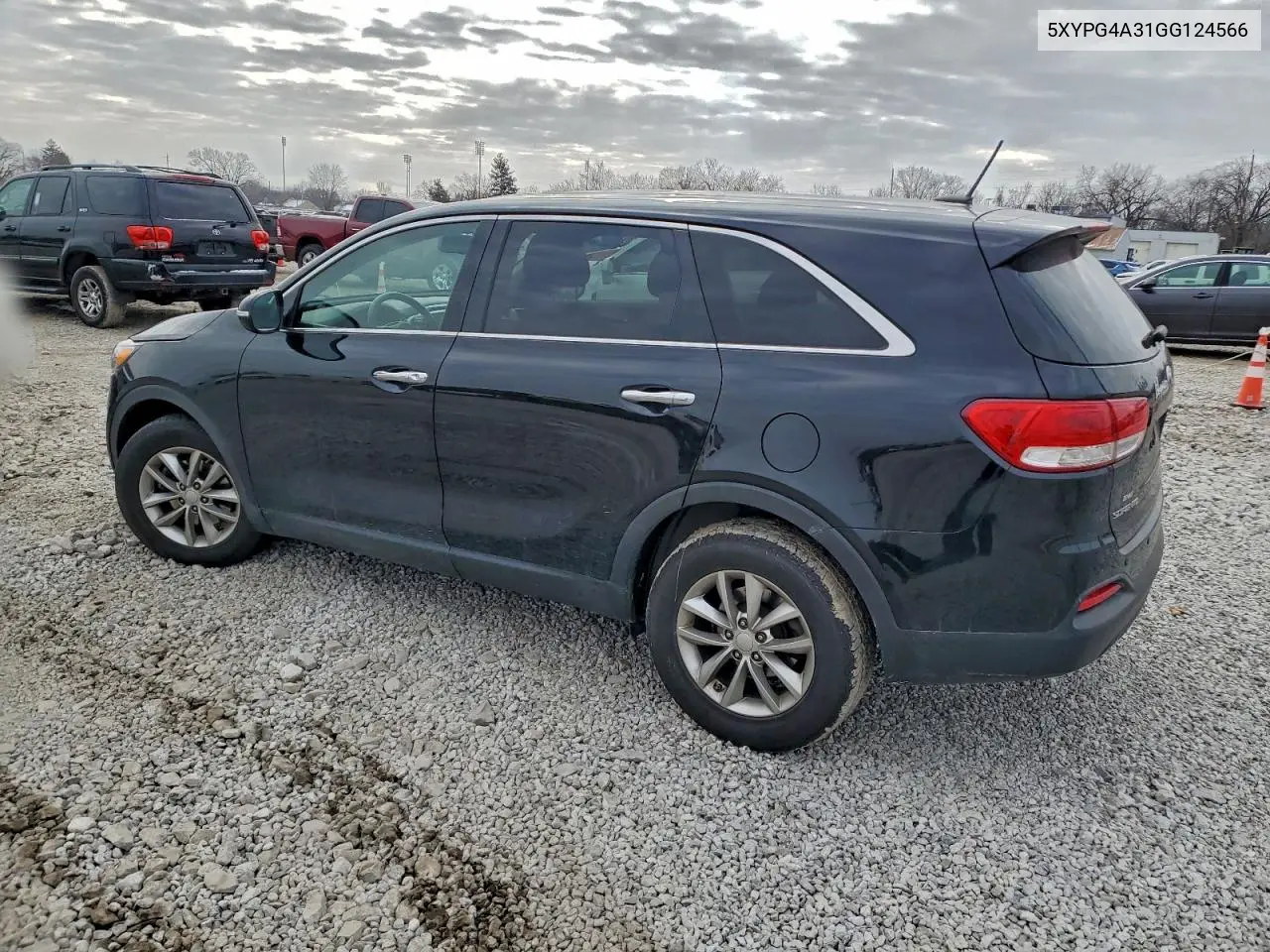 5XYPG4A31GG124566 2016 Kia Sorento Lx