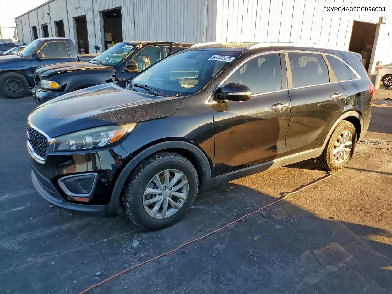 5XYPG4A32GG096003 2016 Kia Sorento Lx