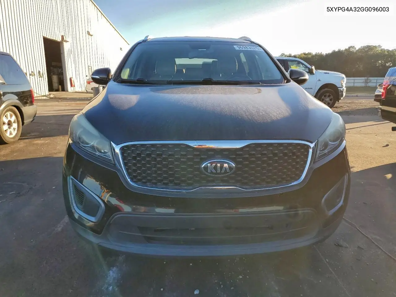 5XYPG4A32GG096003 2016 Kia Sorento Lx
