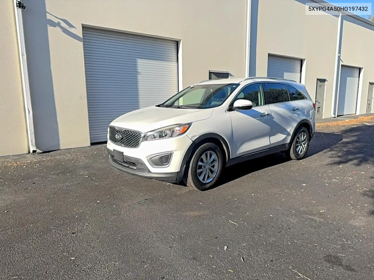 5XYPG4A50HG197432 2017 Kia Sorento Lx