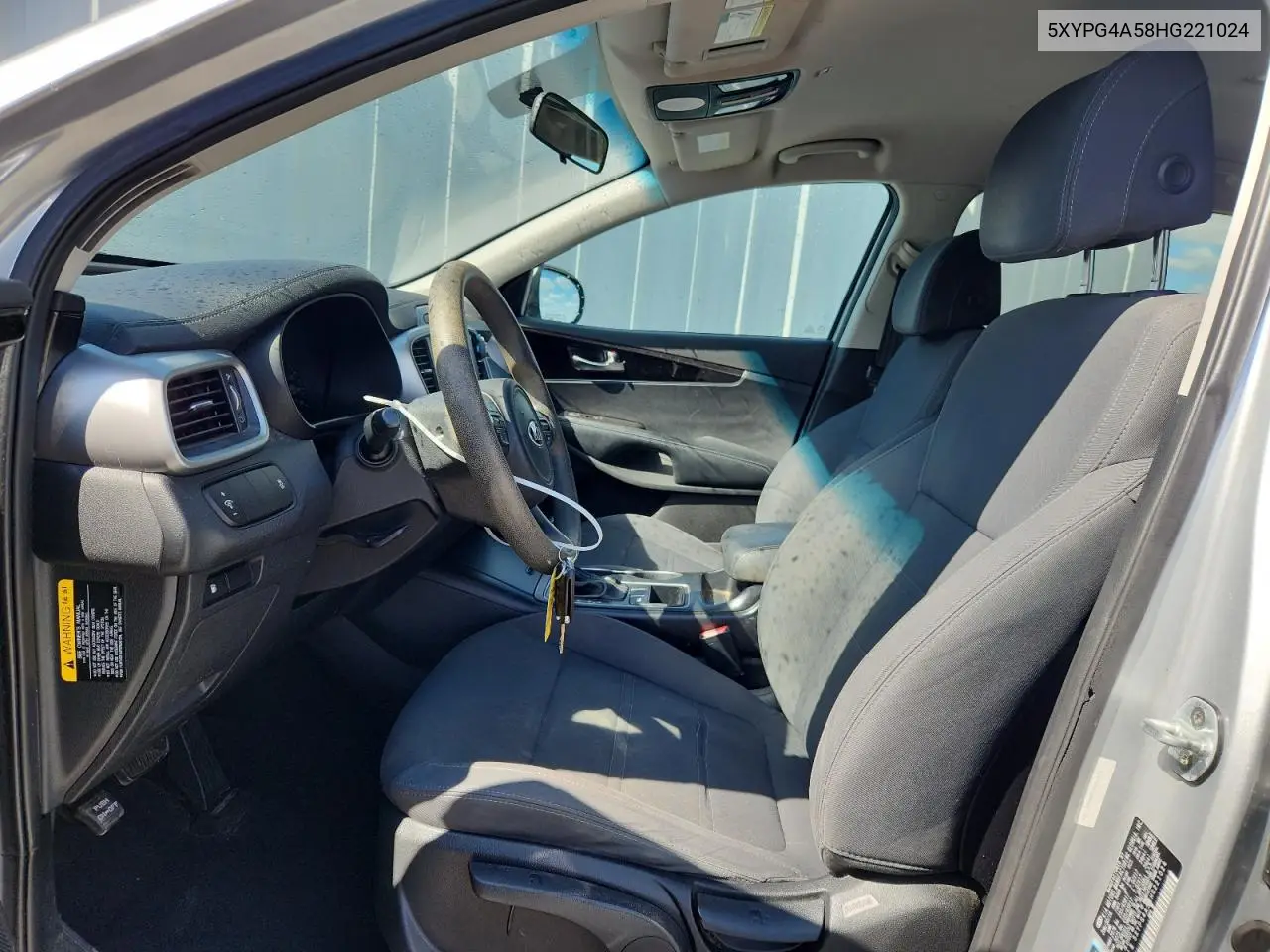 5XYPG4A58HG221024 2017 Kia Sorento Lx