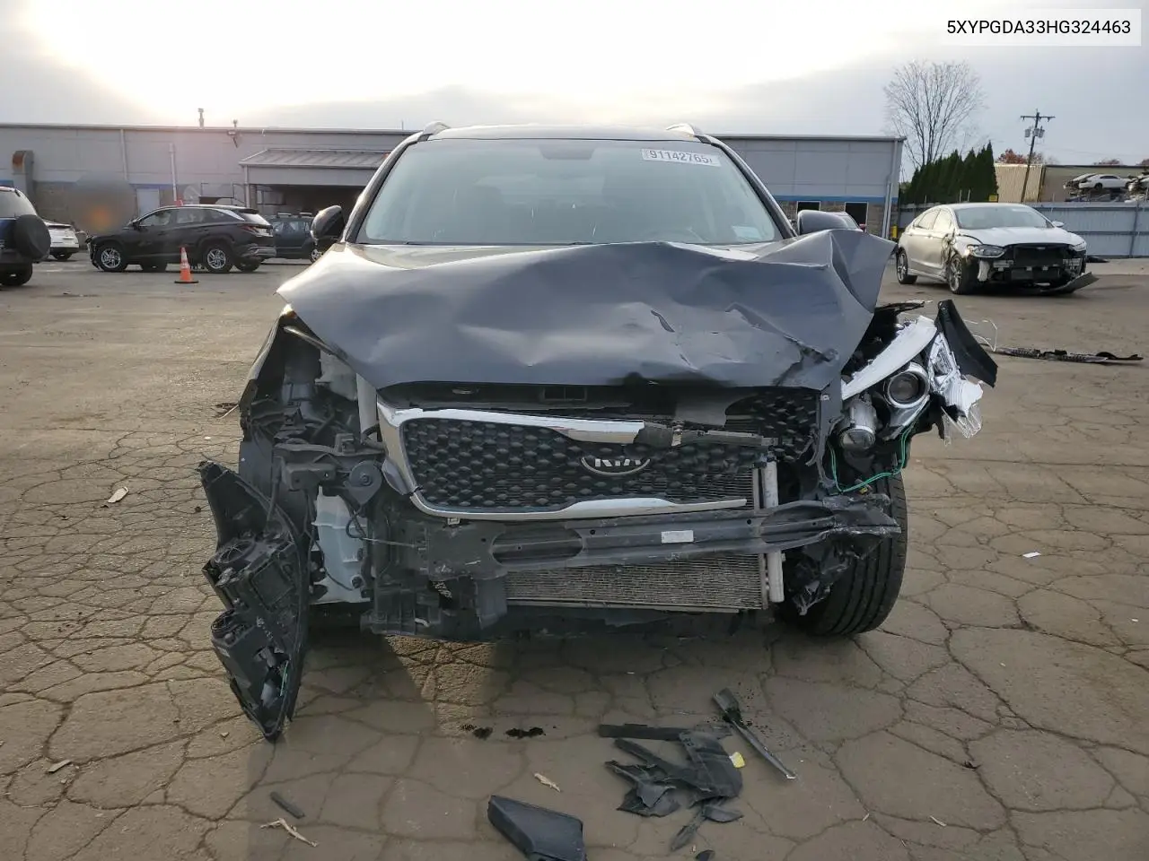 5XYPGDA33HG324463 2017 Kia Sorento Lx
