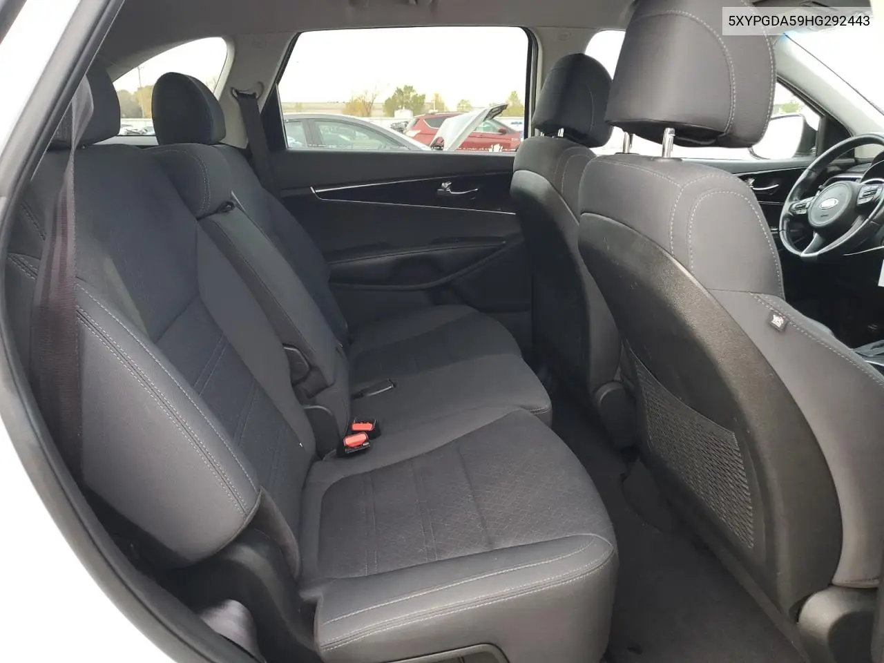 5XYPGDA59HG292443 2017 Kia Sorento Lx