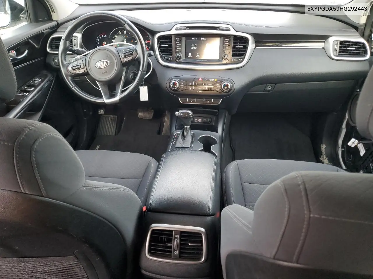5XYPGDA59HG292443 2017 Kia Sorento Lx
