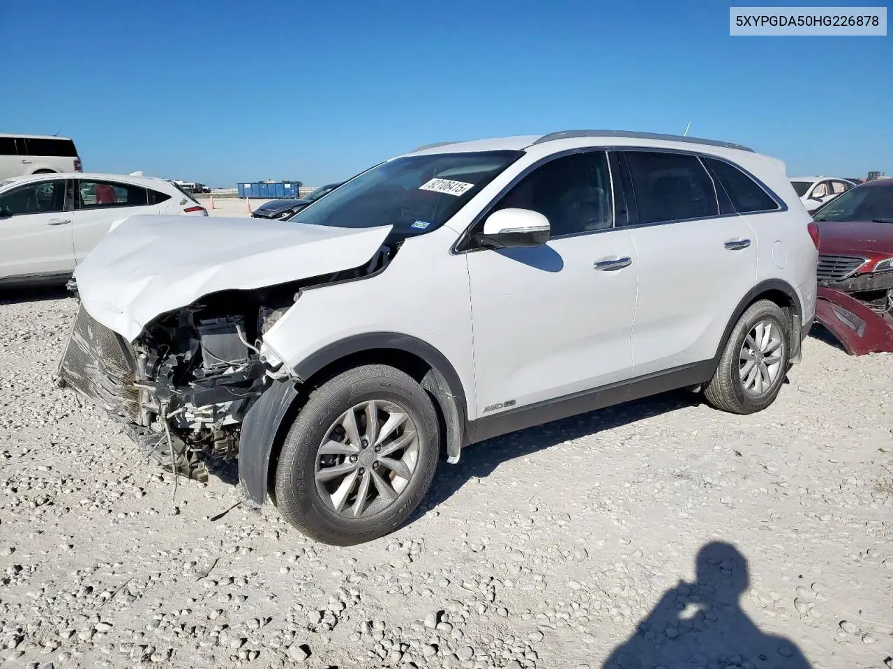 5XYPGDA50HG226878 2017 Kia Sorento Lx
