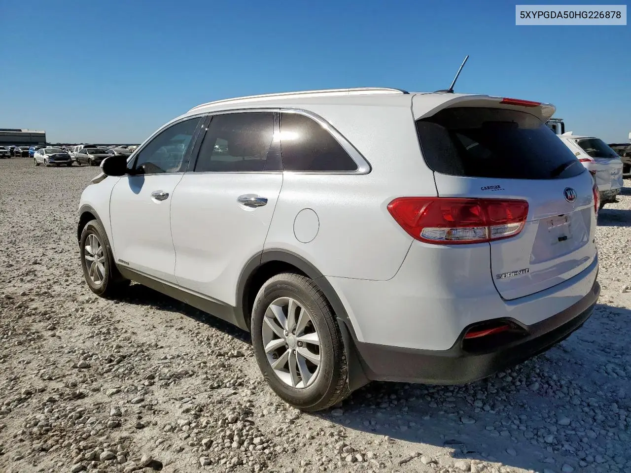 5XYPGDA50HG226878 2017 Kia Sorento Lx