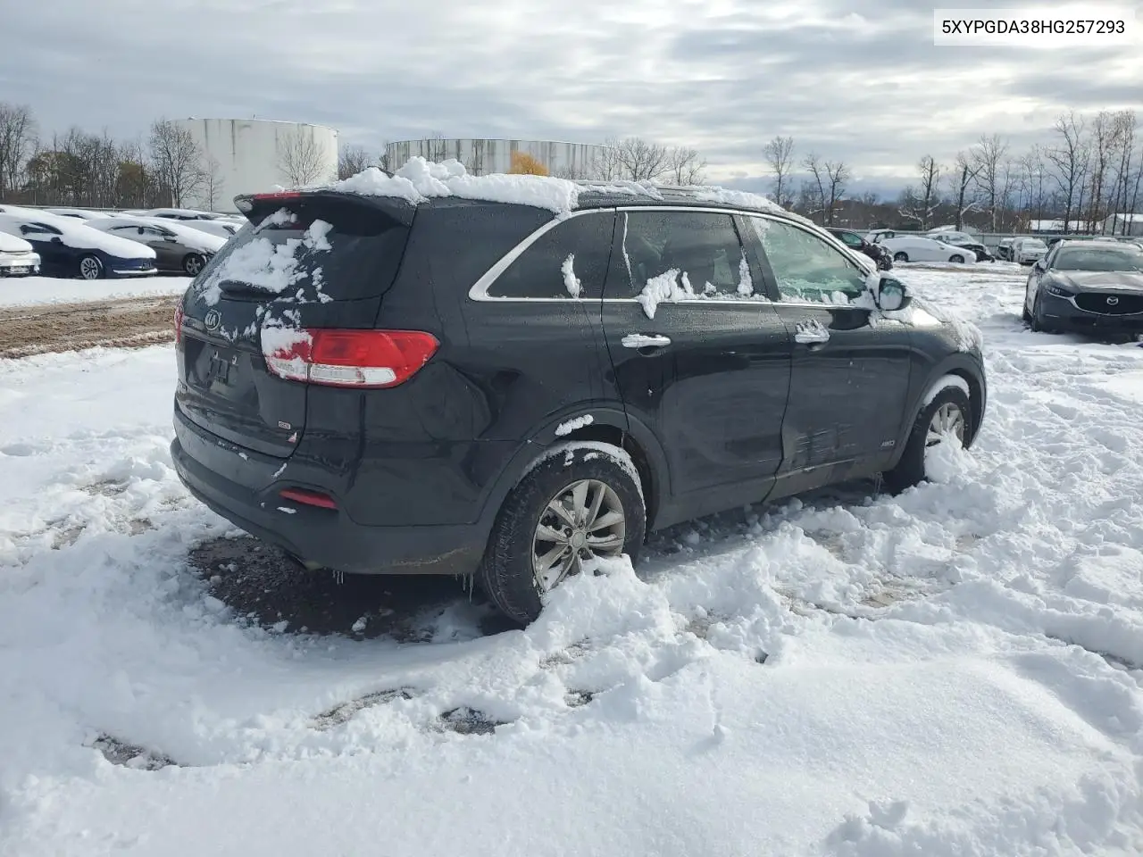 5XYPGDA38HG257293 2017 Kia Sorento Lx