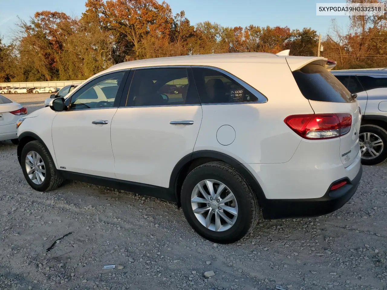 5XYPGDA39HG332518 2017 Kia Sorento Lx