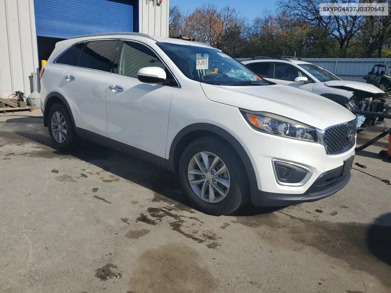 5XYPG4A37JG370643 2018 Kia Sorento Lx