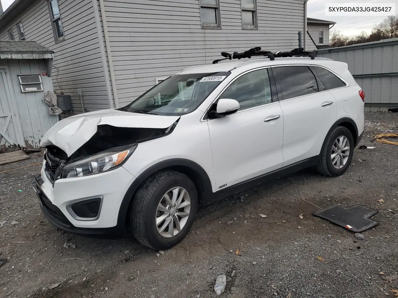 5XYPGDA33JG425427 2018 Kia Sorento Lx