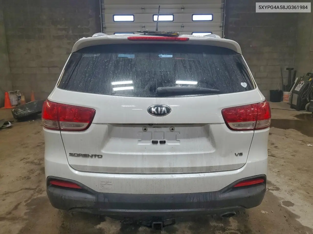 5XYPG4A58JG361984 2018 Kia Sorento Lx