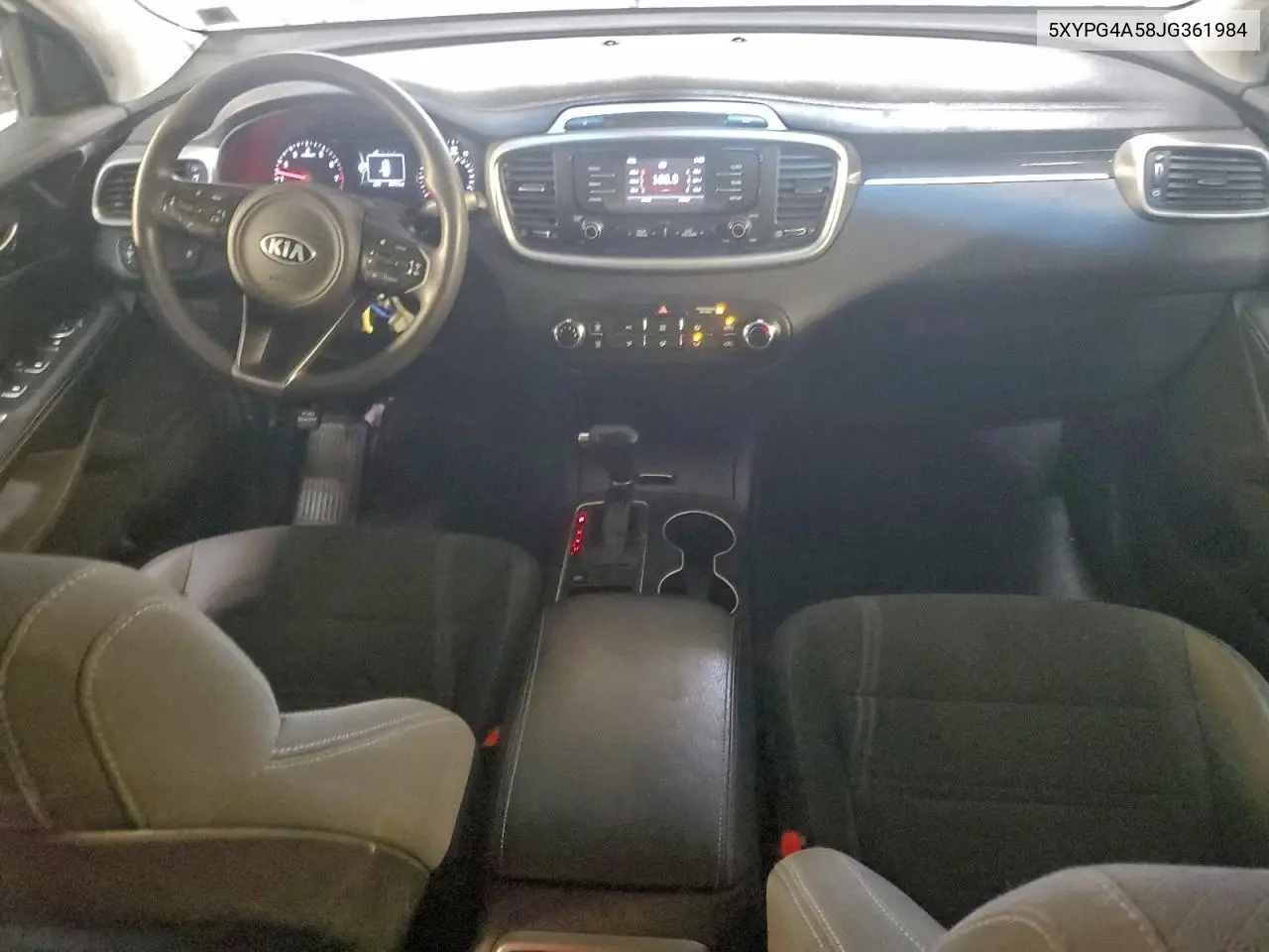 5XYPG4A58JG361984 2018 Kia Sorento Lx